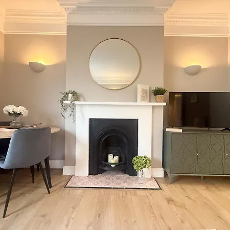 The Clifton Meridian - Boutique Luxury In Апартаменти