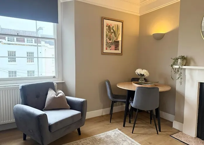 The Clifton Meridian - Boutique Luxury In Apartment *